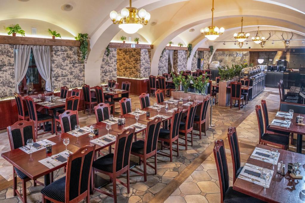 Restaurace v ubytování Szarvaskút Hotel