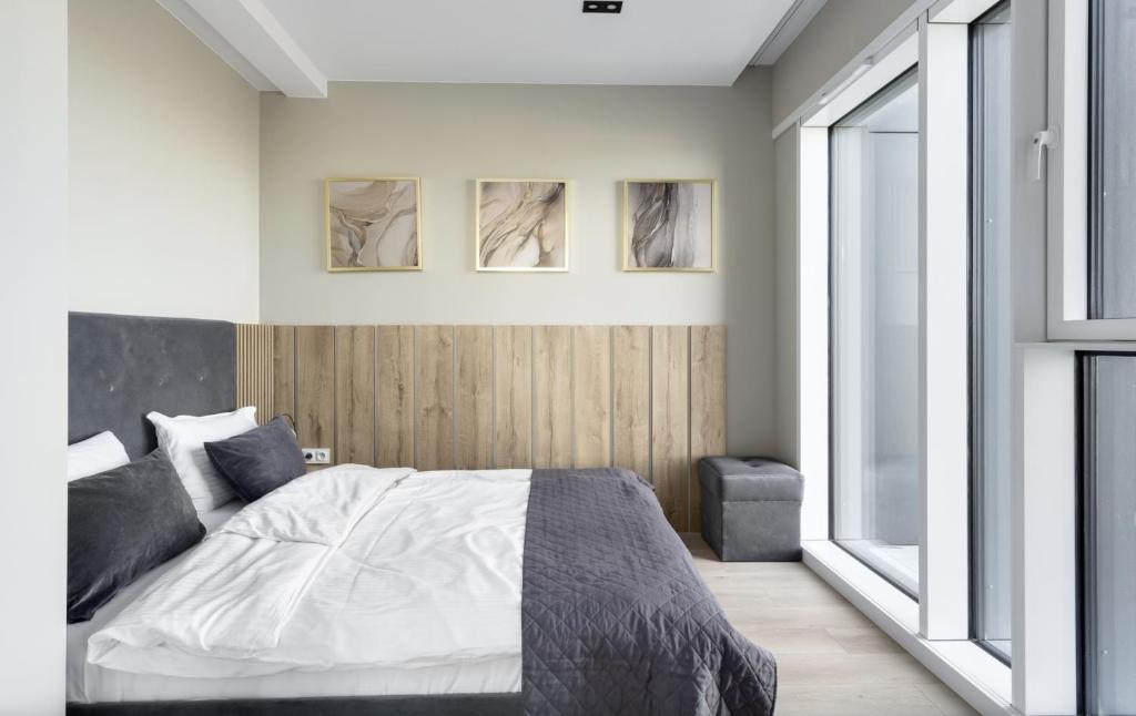 Poznan Apartments Towarowa - Resim 17