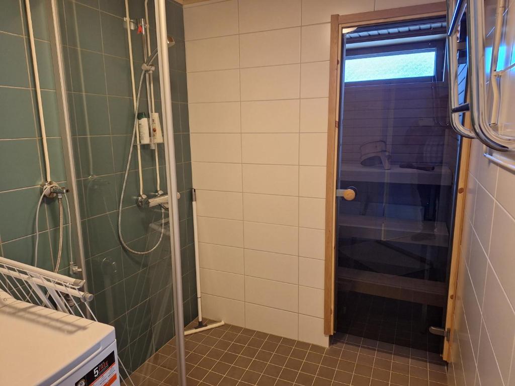 Koupelna v ubytování Hotelli Pogostan Hovi