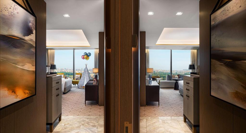 Waldorf Astoria Kuwait - Deluxe Familienzimmer Verbinden
