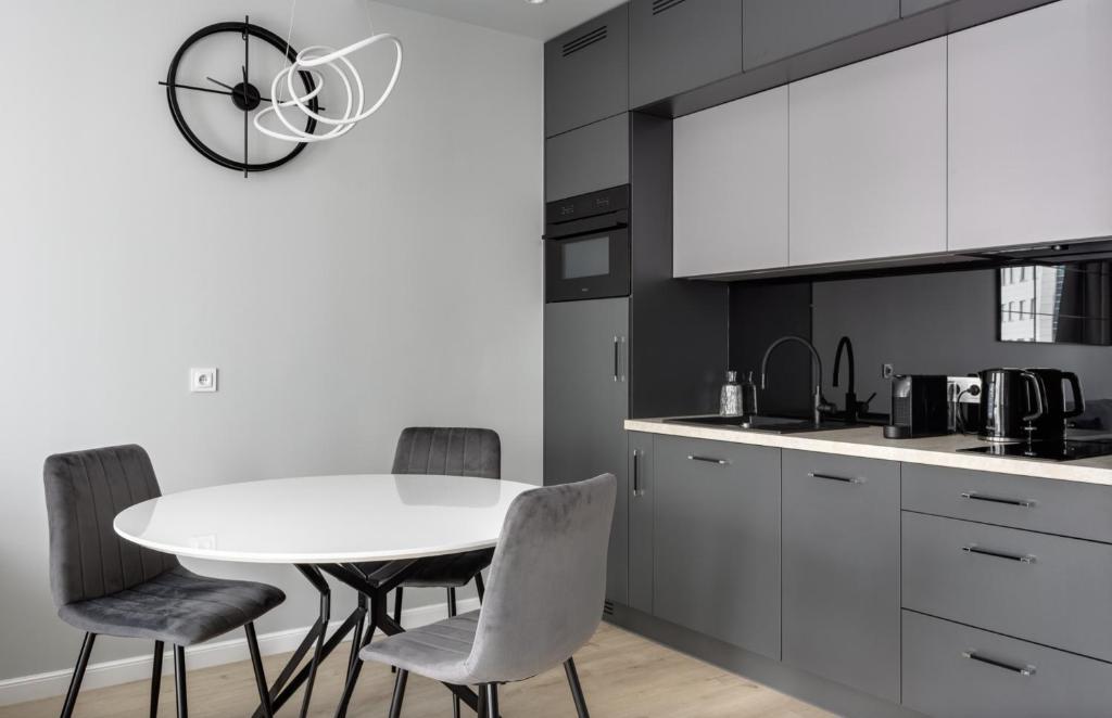 Poznan Apartments Towarowa - Resim 44