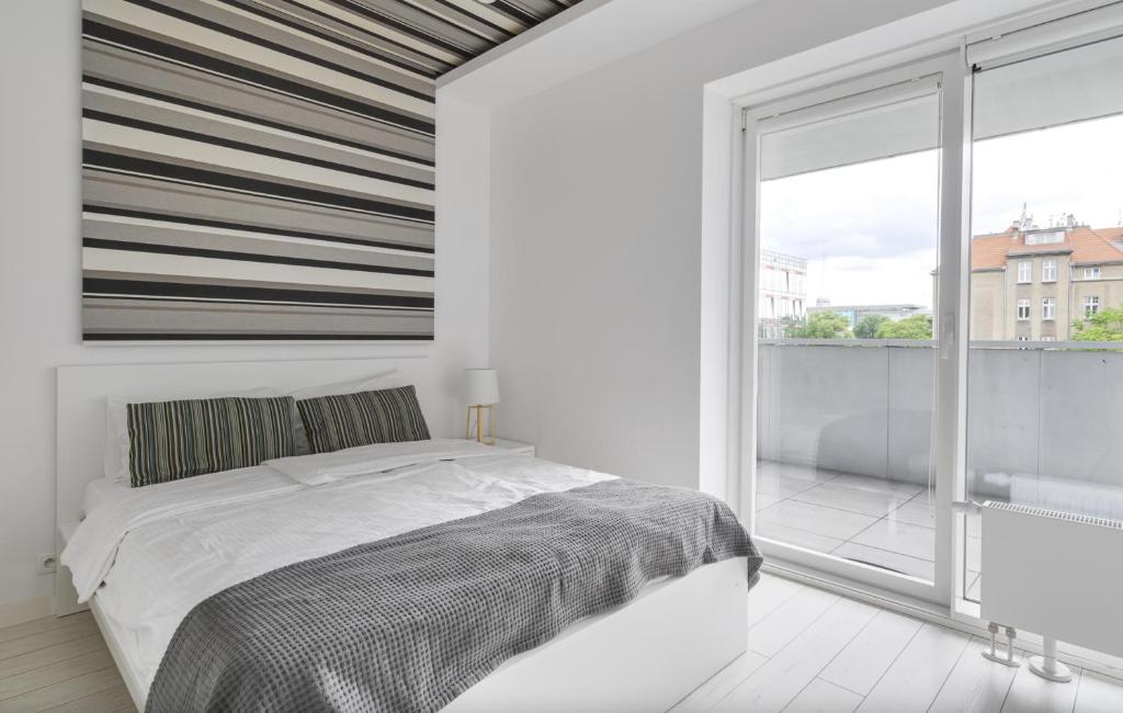 Poznań Apartments Towarowa - 13