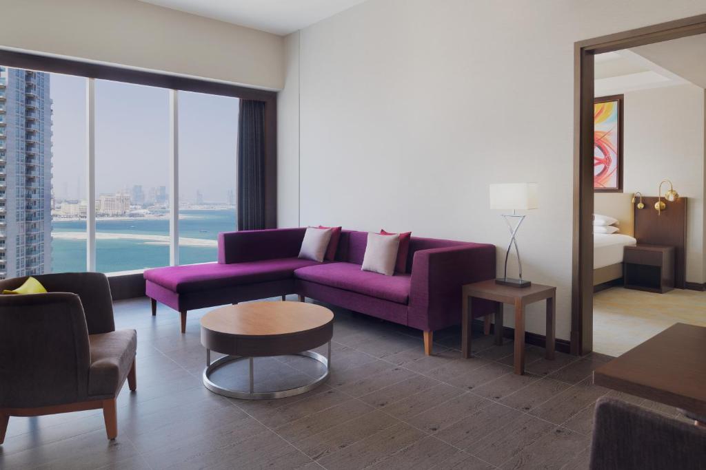 Posezení v ubytování Delta Hotels by Marriott City Center Doha