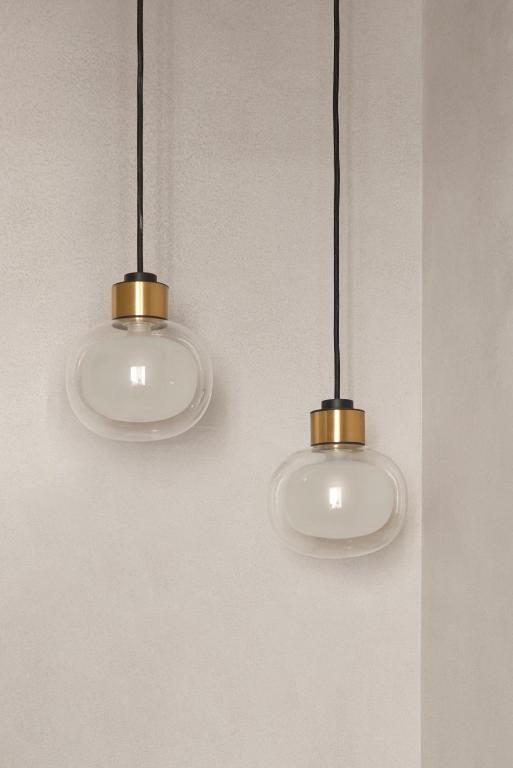 Crossing Manzoni - 13