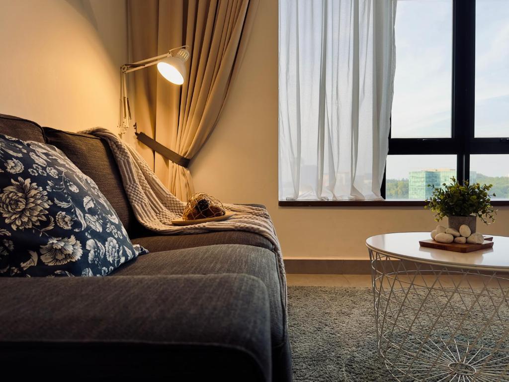 Cozy Kanvas Soho Suites - 