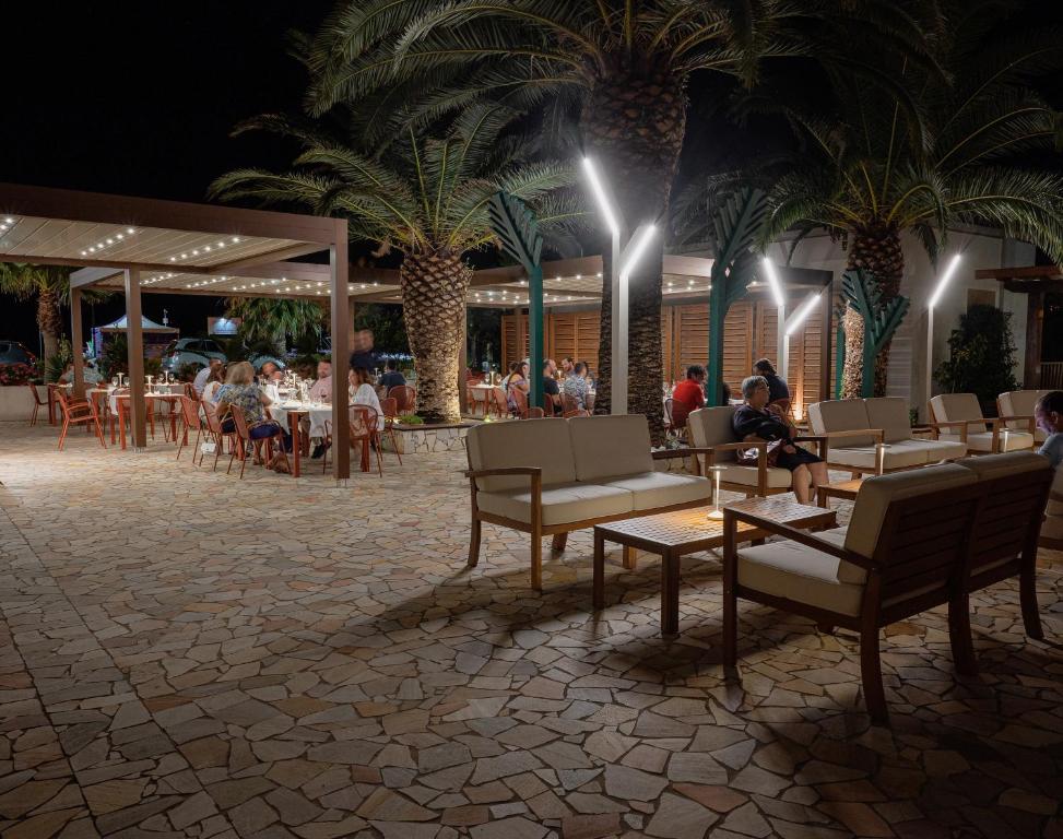 Restaurace v ubytování Hotel Garden
