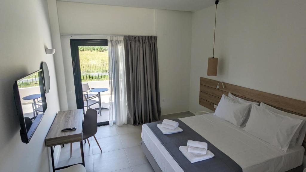Beachfront Costa Ionica · Mytikas Seaside Hotel - Chambre Double - Accès Handicapé Avec Vue Latérale Sur Mer