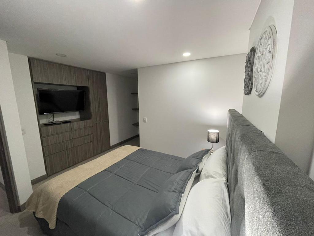 Magnifico y Confortable Apartamento Amoblado - Apartamento De Tres Dormitorios