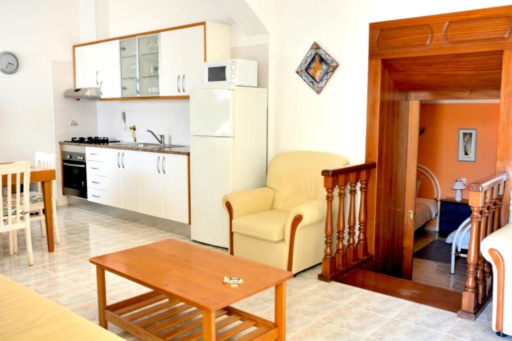 Casa da Horta, Vale carro Olhos de Agua - 16