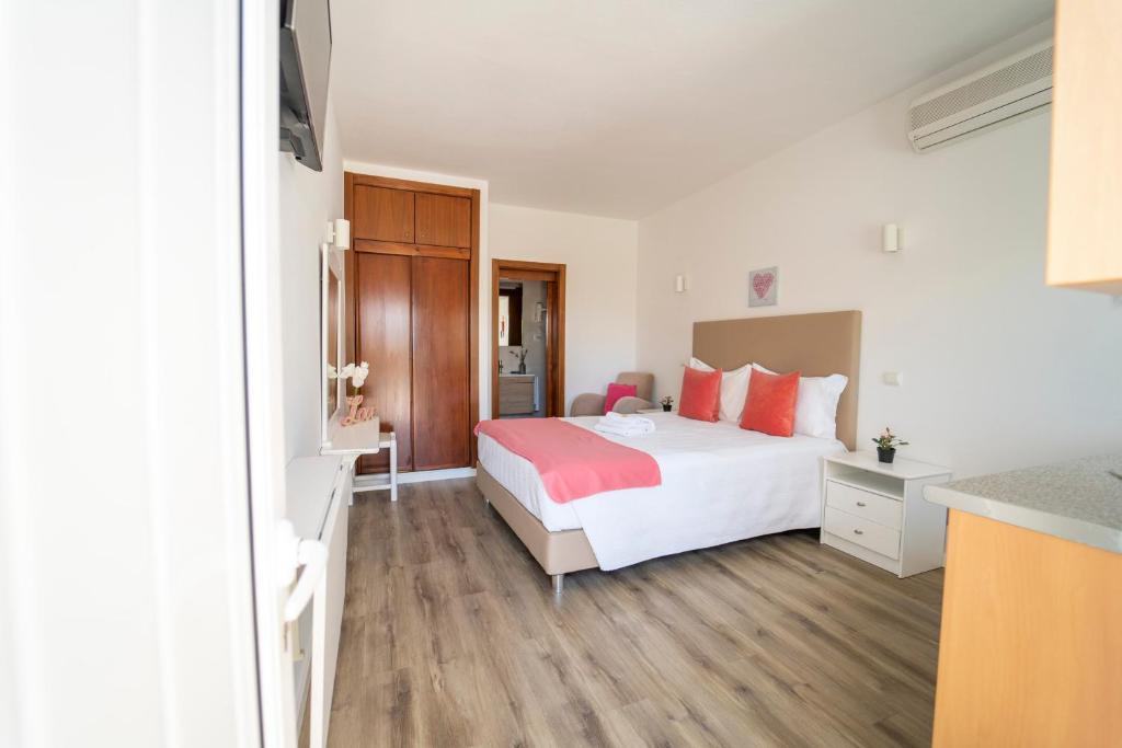 Apartamentos Flor da Laranja, Albufeira by AlgarveBlossom - 2