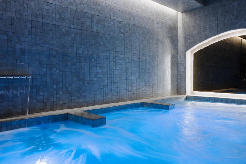 hotel & spa Carré Saint-Louis - Resim 45