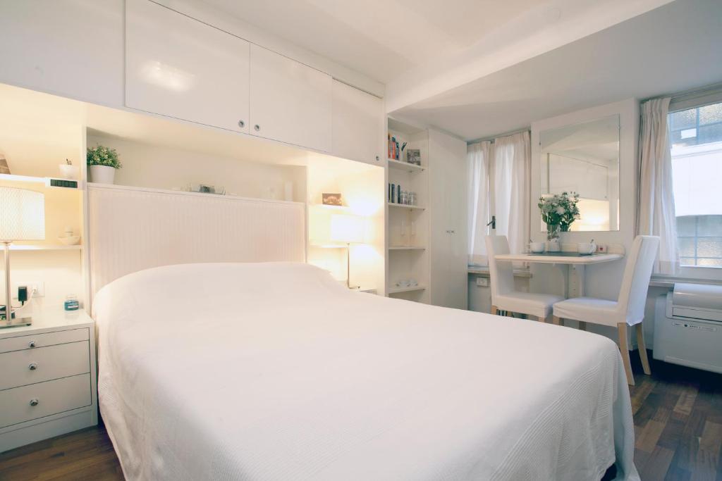 Cozy Studio Pantheon, Rome (updated prices 2025)