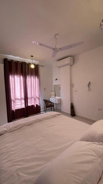 Moon House of Luxor - 17