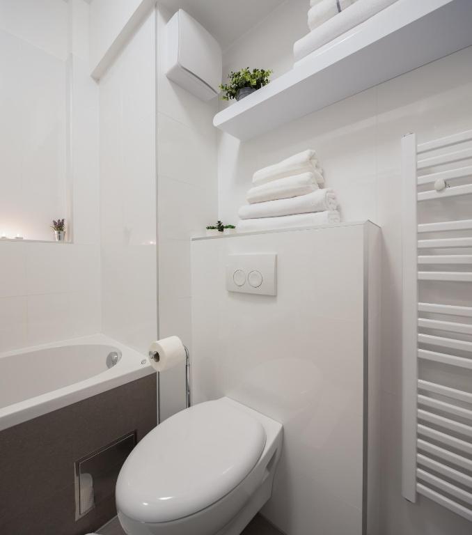 Koupelna v ubytování Bepo Luxury Apartments - FREE PARKING