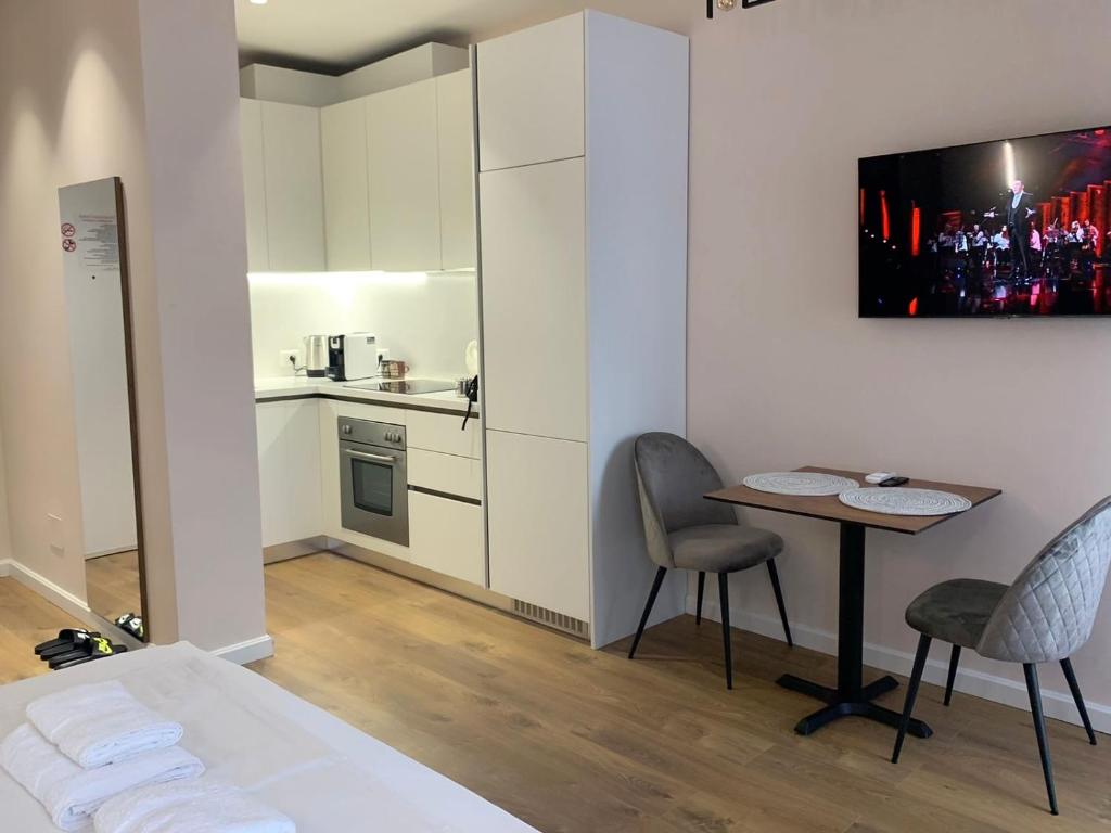 Apartment Premium Center Tirana - Imazhi 7