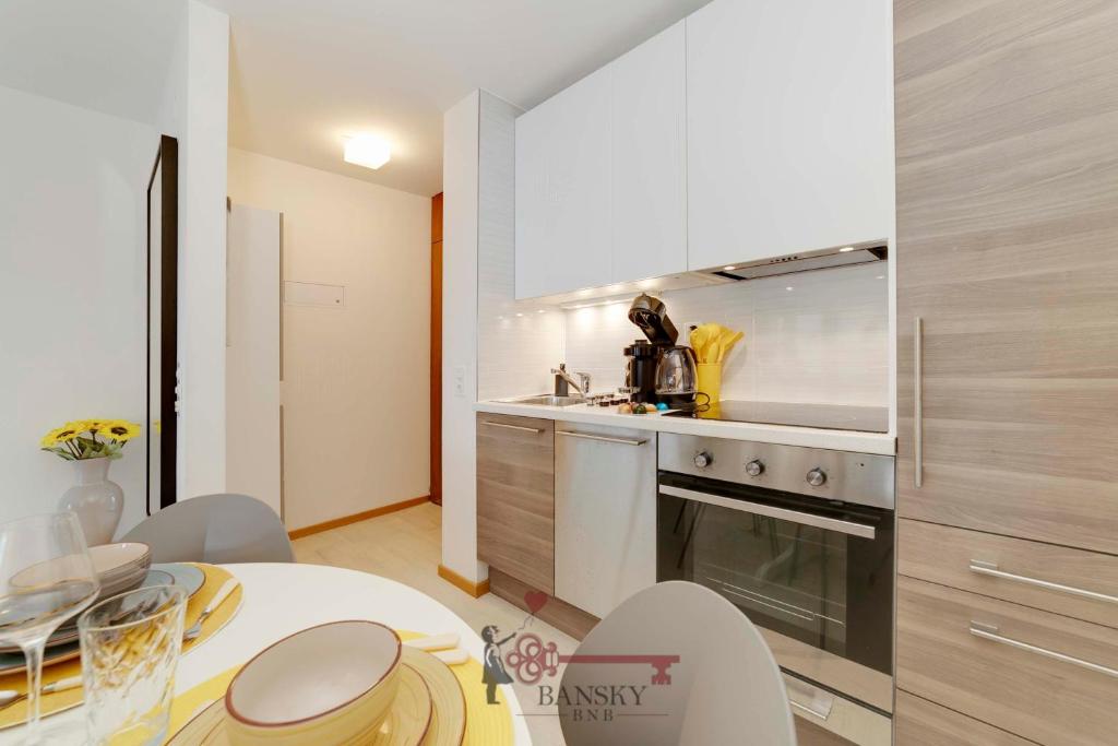 Soleil 5 Apt with Green Terrace in Lugano Center -By EasyLife Swiss - Resim 30