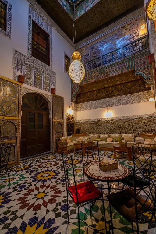 Restaurace v ubytování Riad Qamar Fez