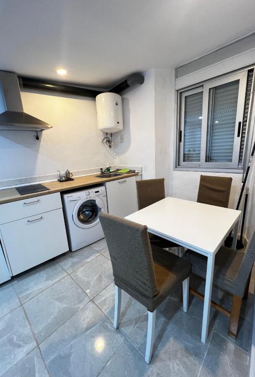 Fotografia z galérie ubytovania Apartamento céntrico económico en Berga P1 v destinácii Berga