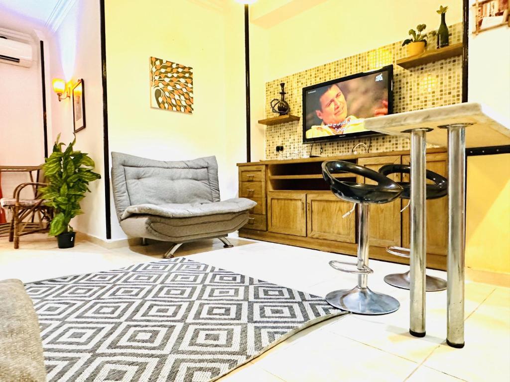 TV a/nebo společenská místnost v ubytování Diamond Arabia Orange