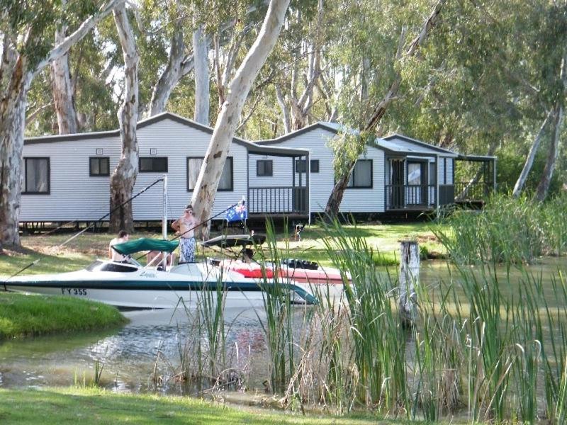 Gallery image of Cohuna Waterfront Holiday Park in Cohuna
