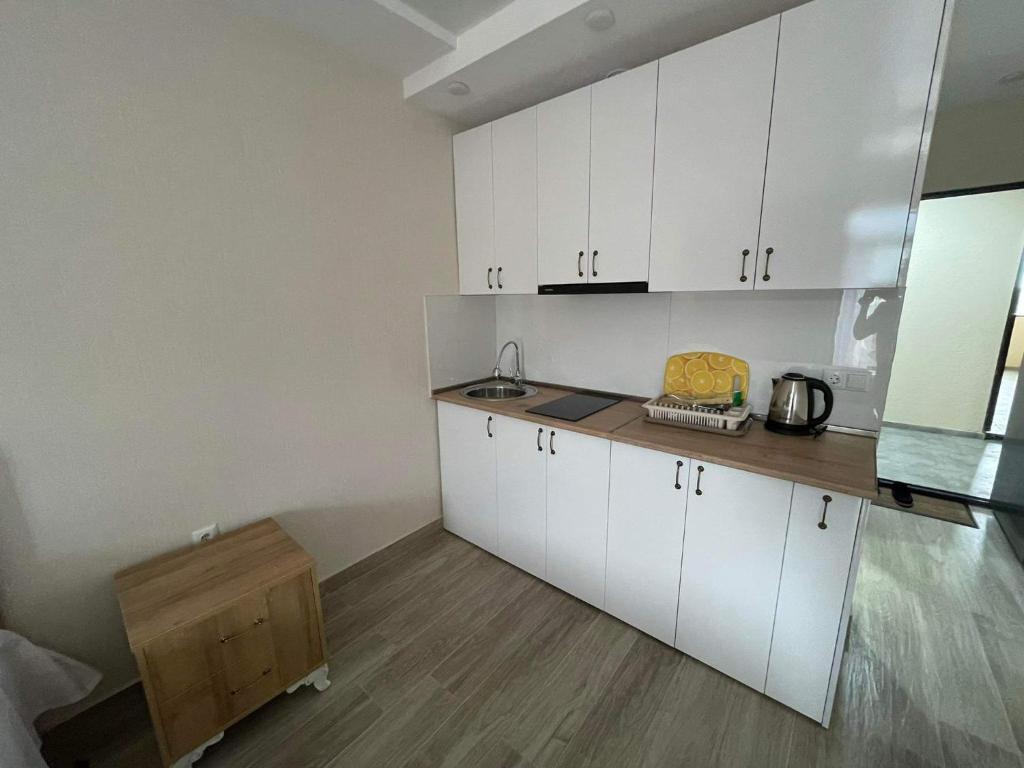Квариати отель Goga Guest House