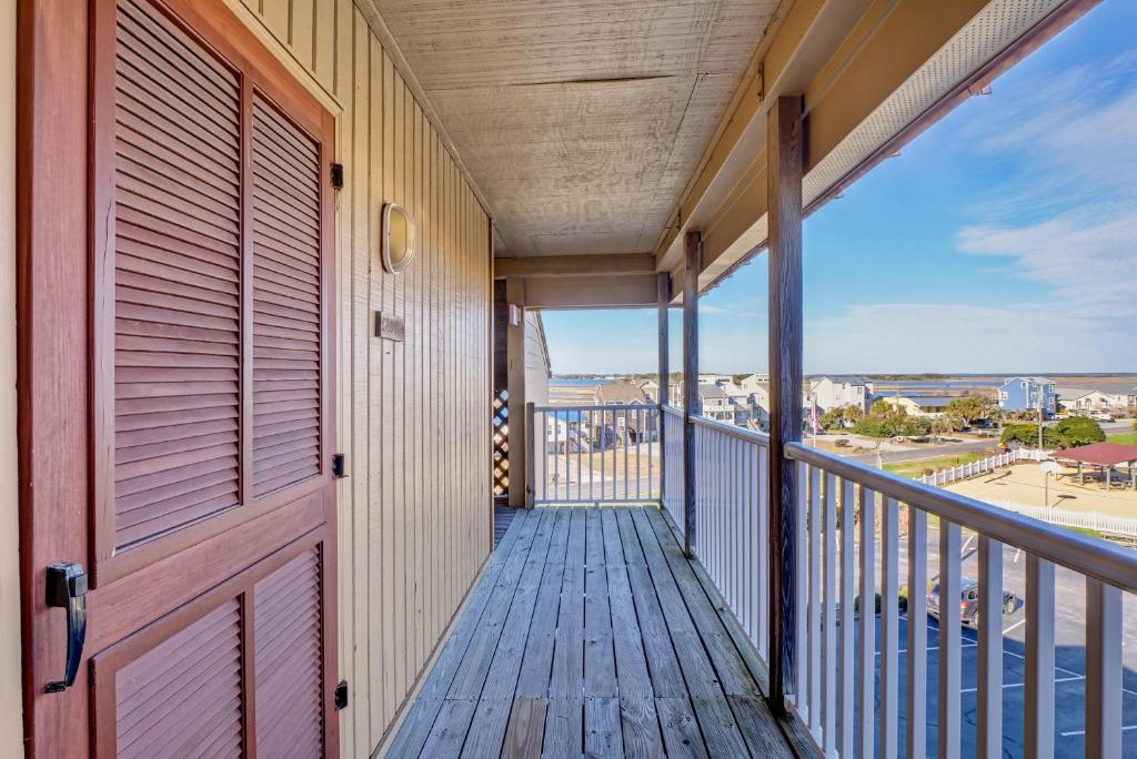 2312 Topsail Dunes - Oceanfront Condo, North Topsail Beach – opdaterede  priser for 2023