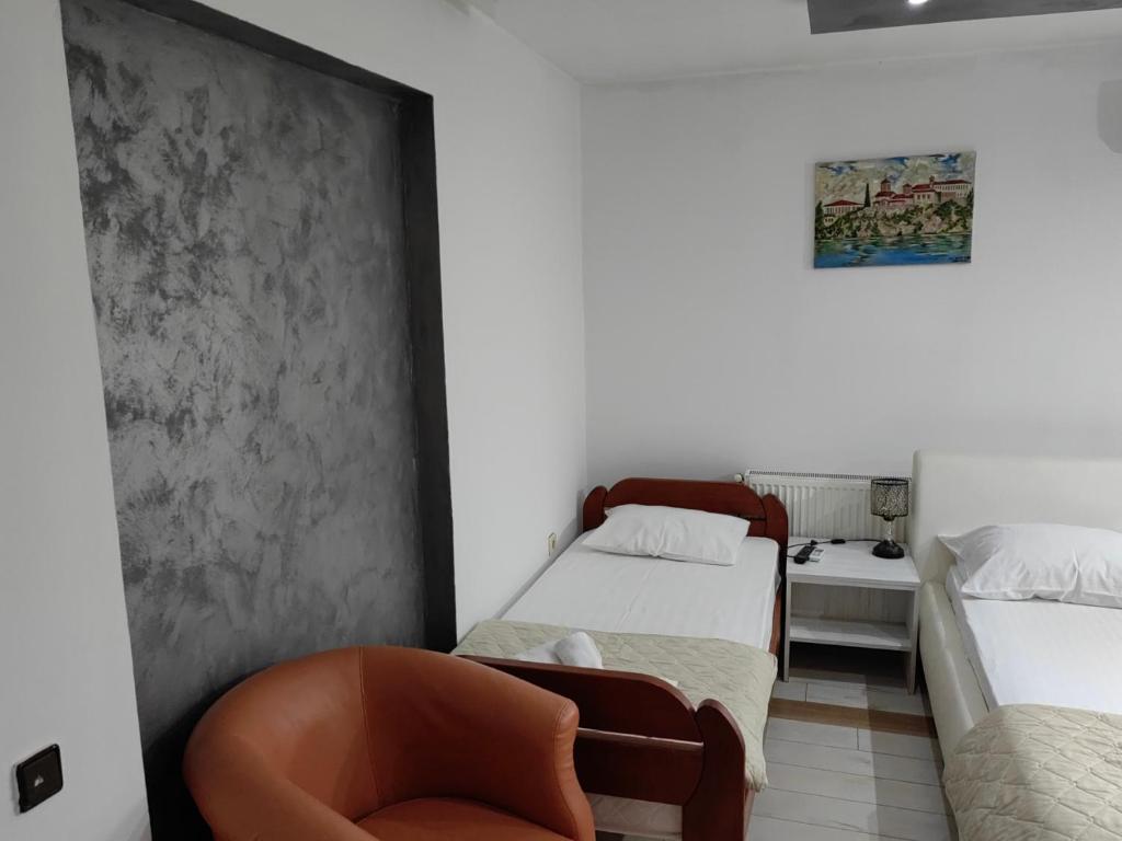 LIRA EXCELLENT NIS - Resim 18