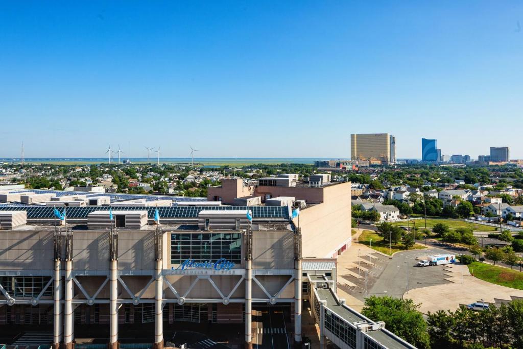 Nespecifikovaný výhled na destinaci Atlantic City nebo výhled na město při pohledu z hotelu