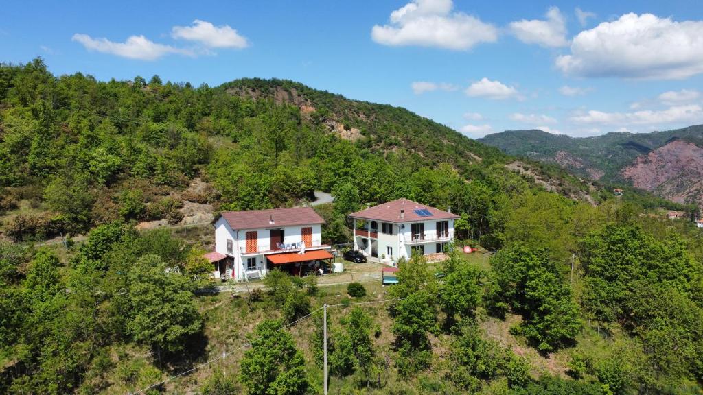 an aerial view of a house on a hill at Moto Pareto B&B in Pareto