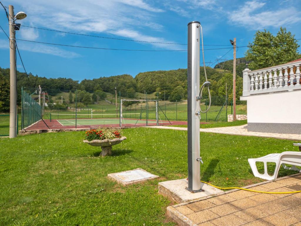 Zahrada ubytování Chalet Lana by Interhome