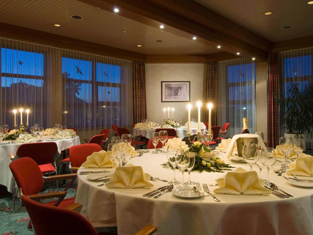Restaurace v ubytování Mercure Hotel Bad Duerkheim An Den Salinen