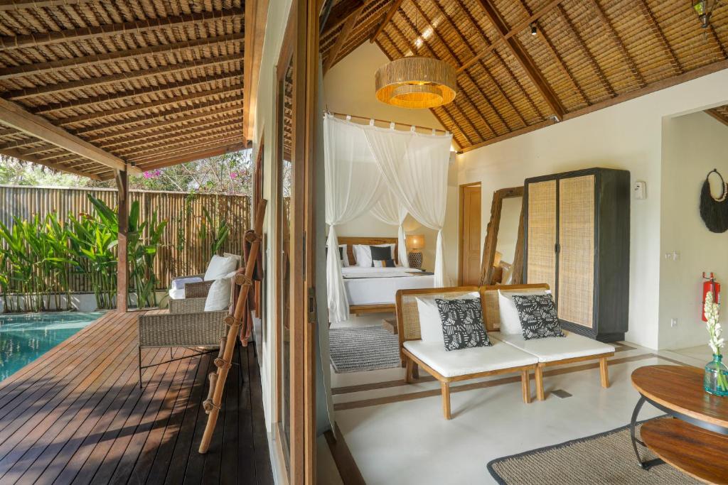 Gypsea Bali - Estudio Superior