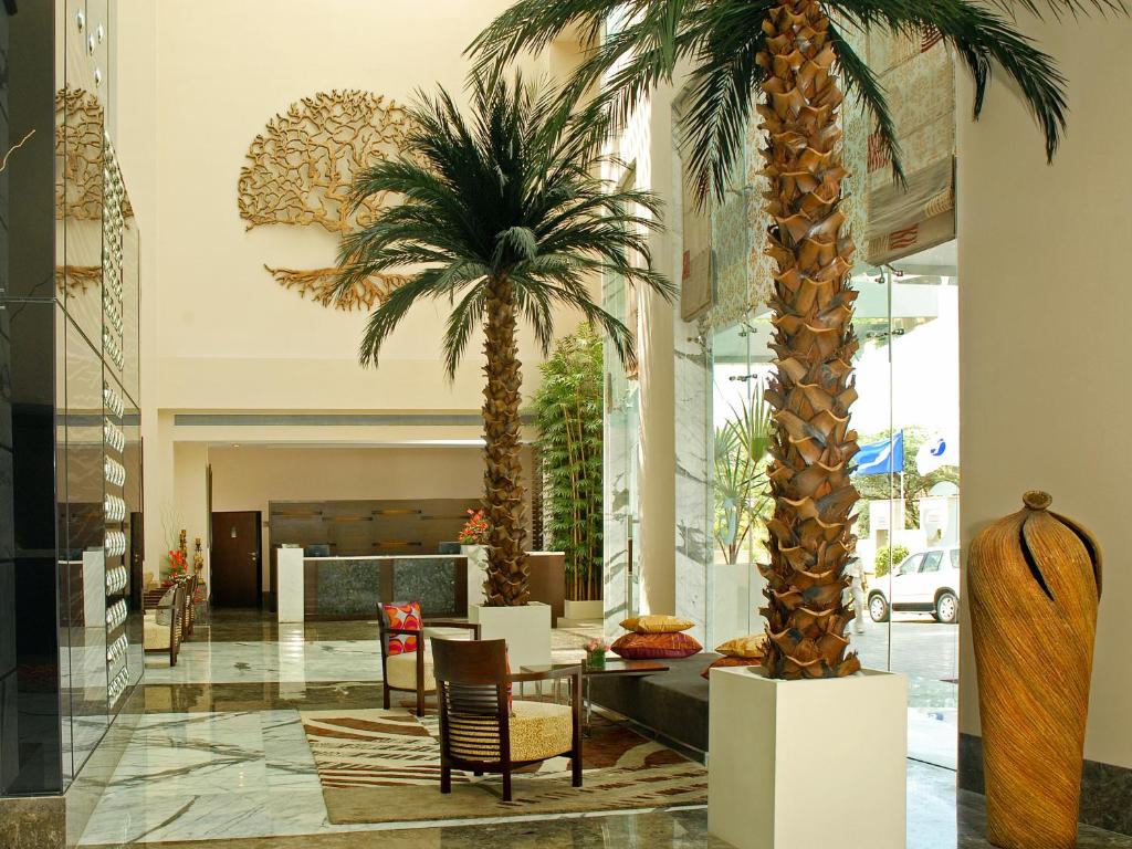 Posezení v ubytování Fortune Sector 27, Noida - Member ITC Hotels' Group
