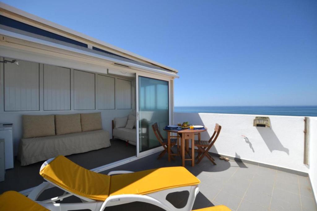 Ria Beach Studio - Estudio De Apartamento Con Vista Al Mar