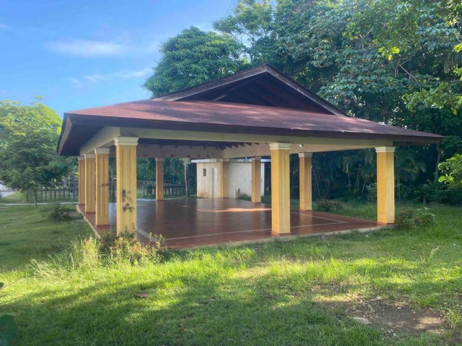 Fotografie z fotogalerie ubytování Tranquilo y cómodo apartamento v destinaci Santo Domingo