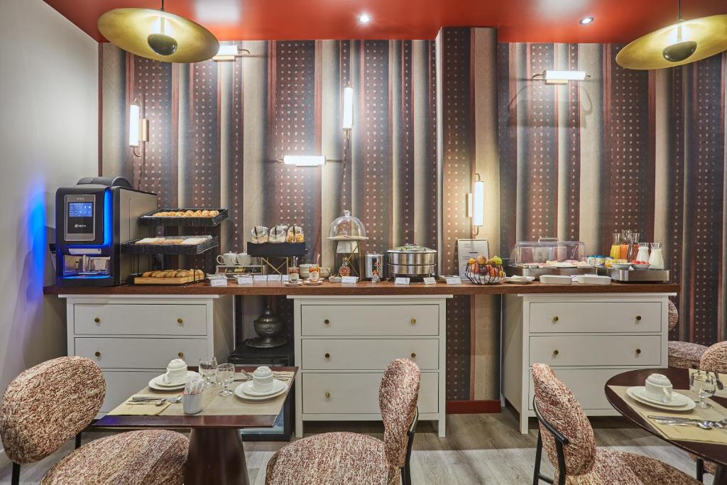 Hôtel LUX PICPUS - Resim 11