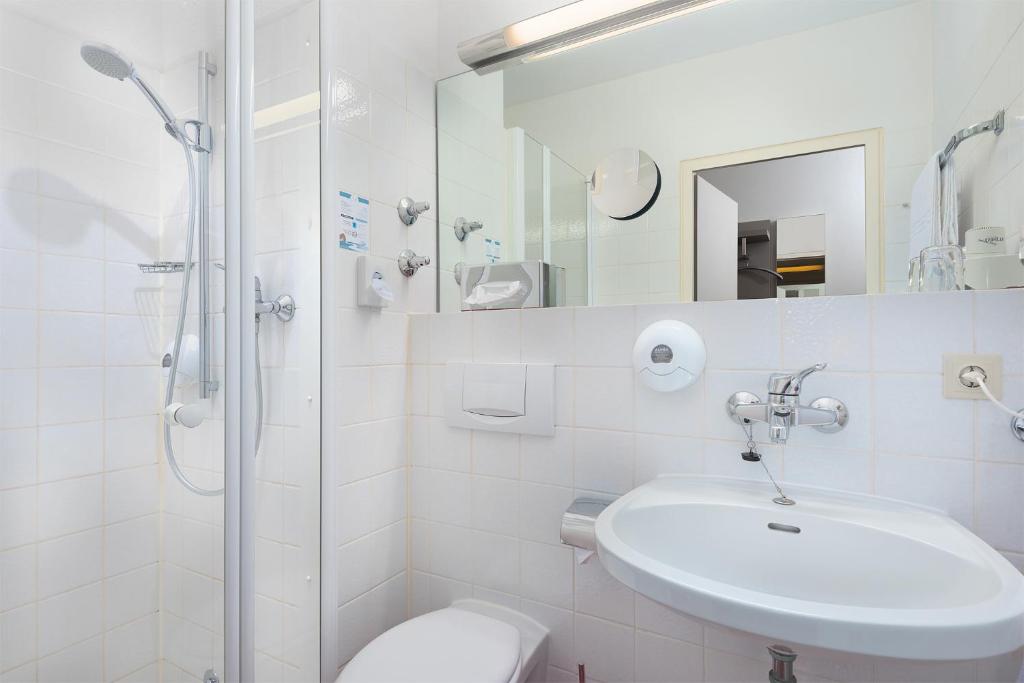 Trip Inn Landhotel Badsoden-Salmünster - Comfort Twin Room Con Valley View