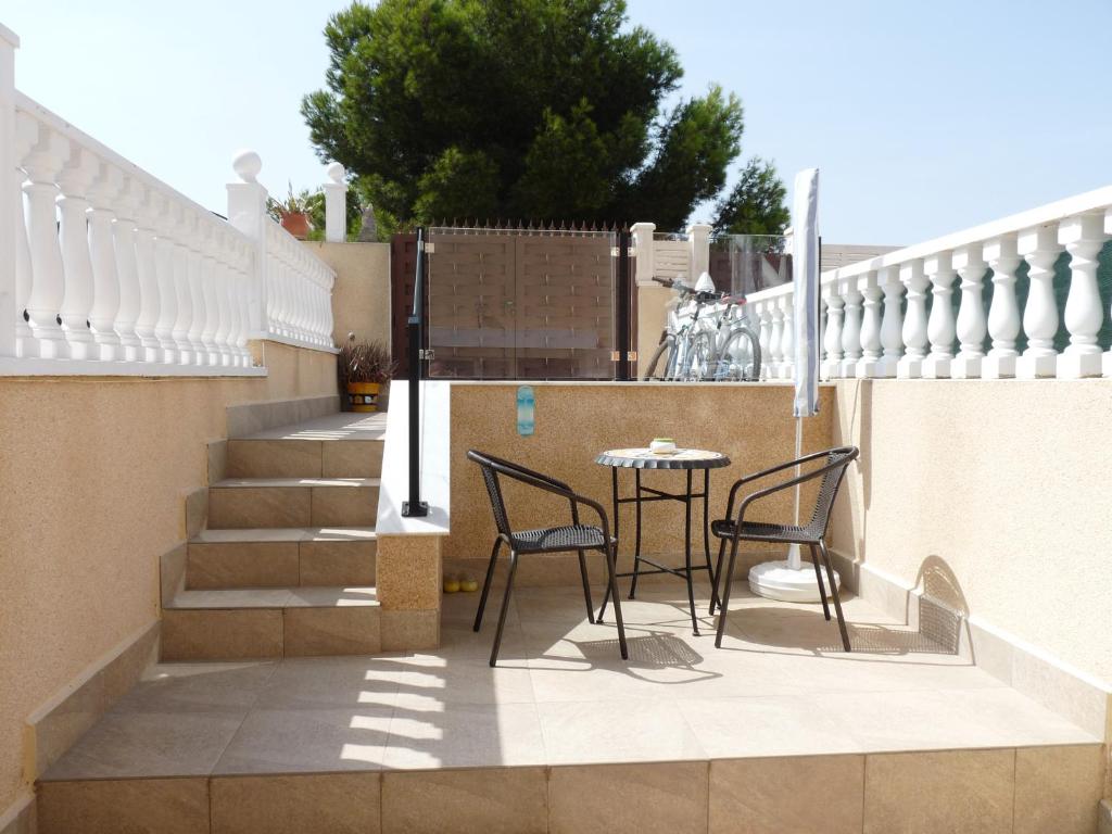 Balkón alebo terasa v ubytovaní Modern Apartment Near Beach