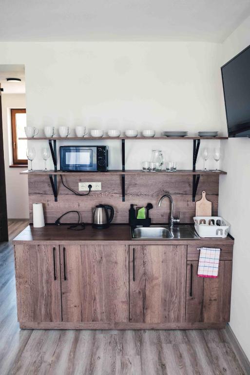 Cucina o angolo cottura di Penzion Kamence