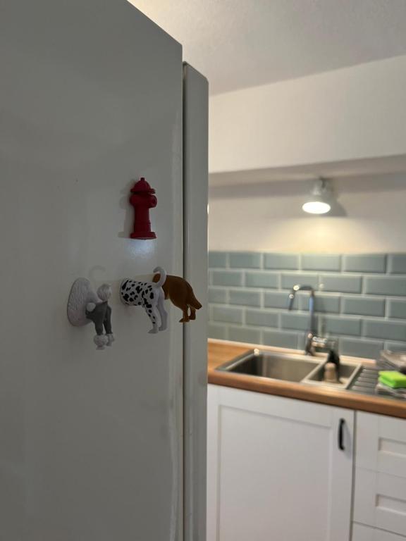Kuchyň nebo kuchyňský kout v ubytování Ferienwohnung Gartenglück
