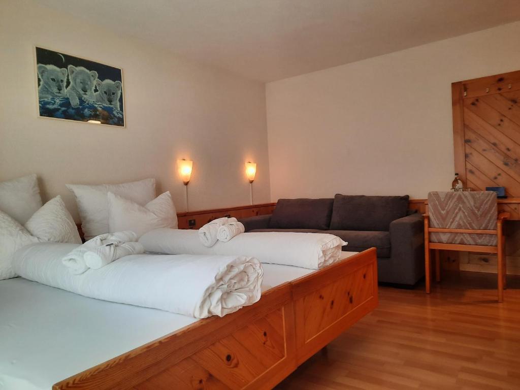 Postel nebo postele na pokoji v ubytování Hotel Schiffahrt