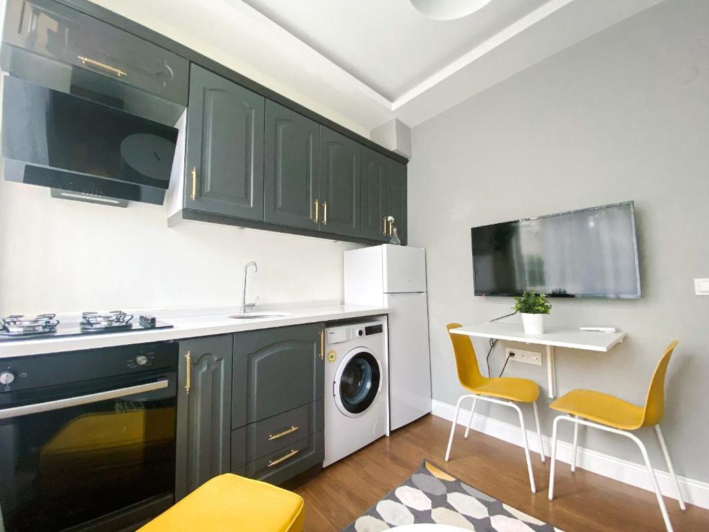 Tworoom apartment in Fatih, Istanbul Updated 2024 Prices