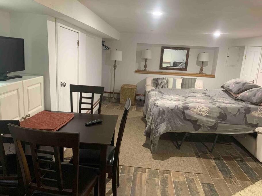 Studio by New York Harbor - One-Bedroom Apartment