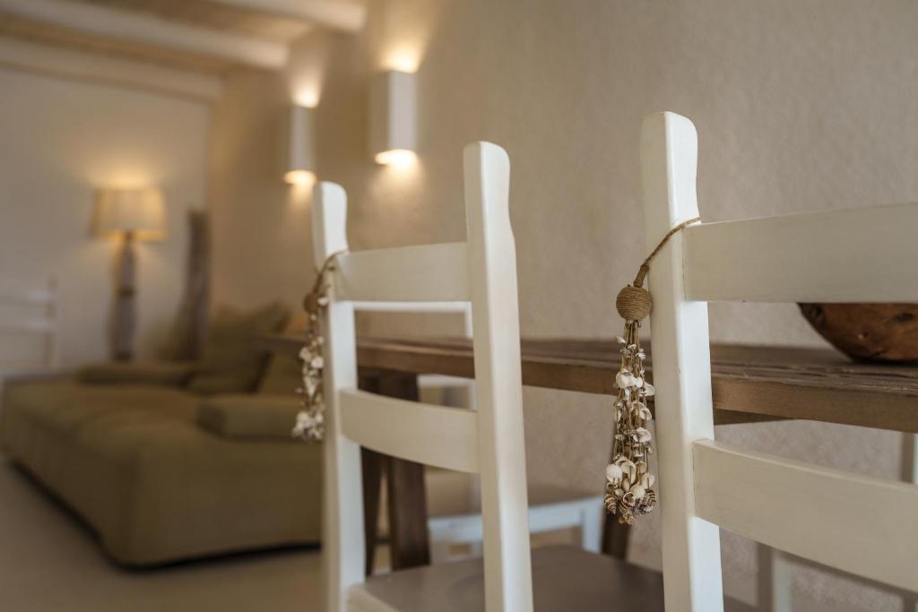 A seating area at Casa Clelia