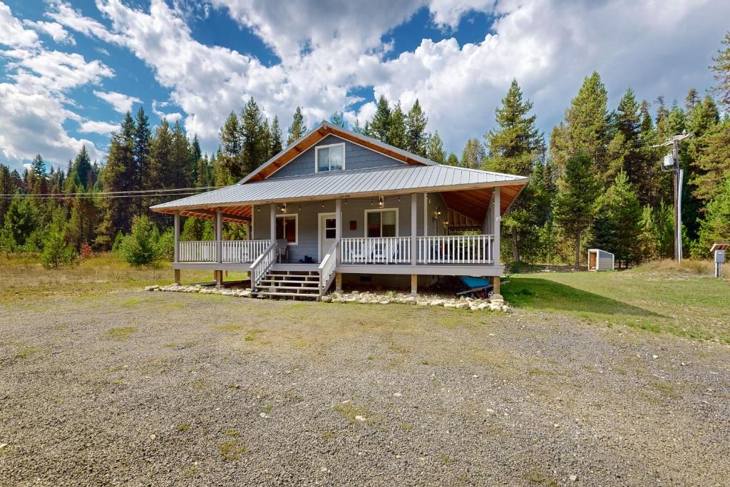 Camp Rippling Waters Main House, Elk City (updated prices 2024)