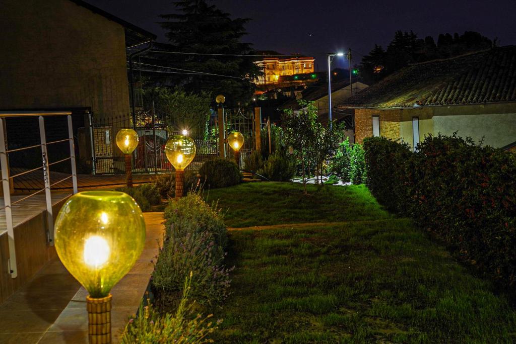 Zahrada ubytování Vista Langhe - CerratoHouses