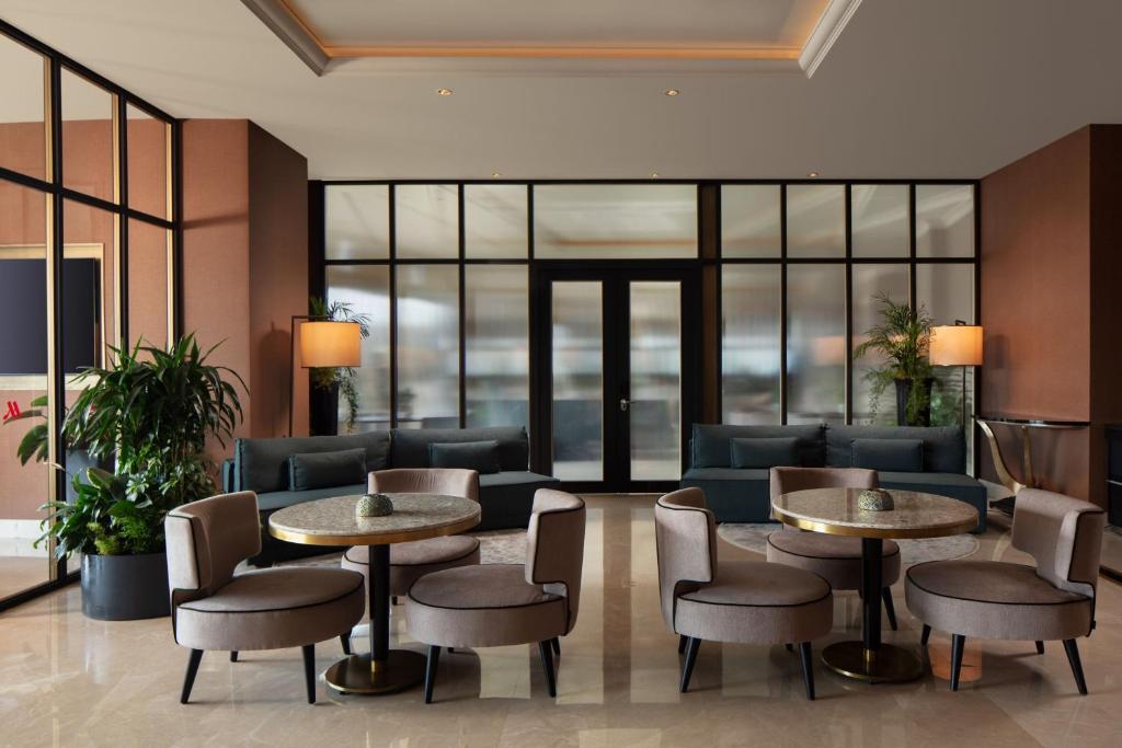 Posezení v ubytování Istanbul Marriott Hotel Pendik