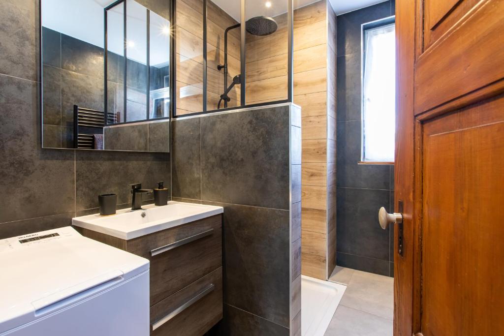 Refuge Ladhof Odysalis I Chic-Moderne-Proche du centre-ville 3 pieces 2 Chambres – photo 8