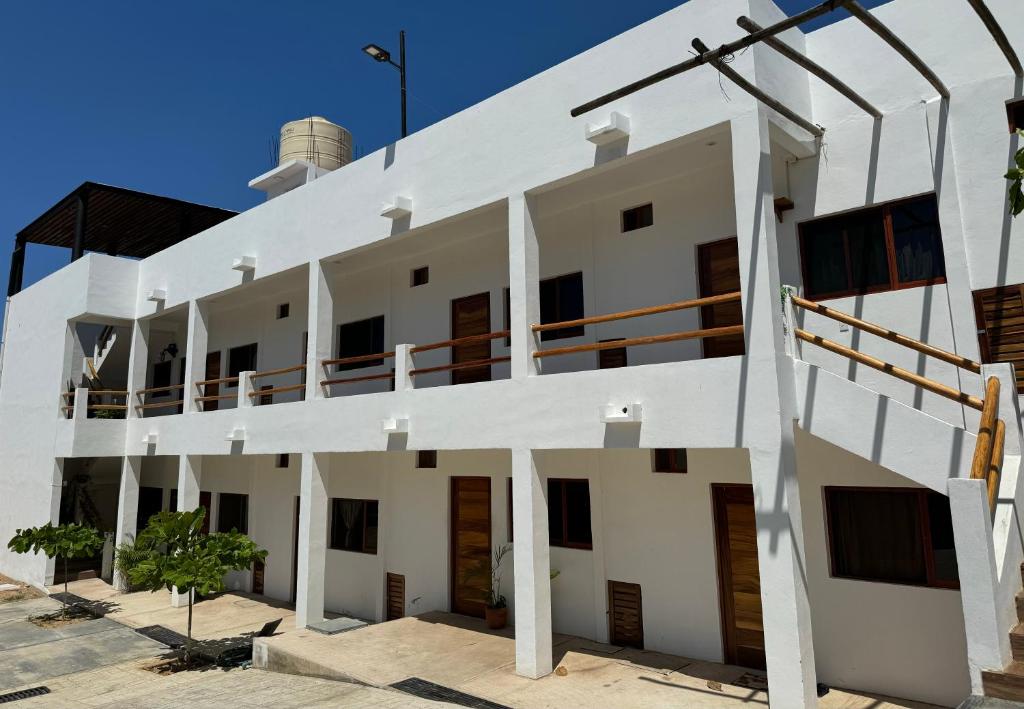 Budova, kde se aparthotel nachází