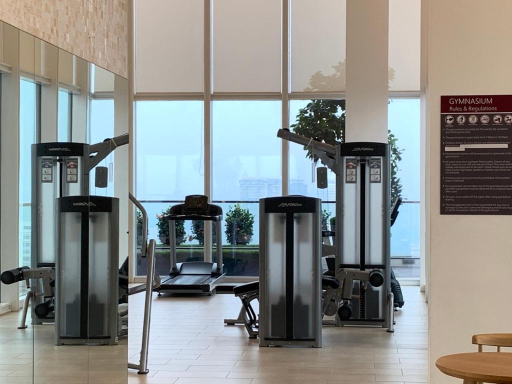 Das Fitnesscenter und&#47;oder die Fitnesseinrichtungen in der Unterkunft Platinum KLCC &amp; Bukit Bintang